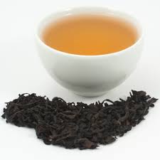 Заквашенный закоптелый чай Лапсанг Соучонг, чай Лапсанг Соучонг черный с засохлостью сосновой древесины